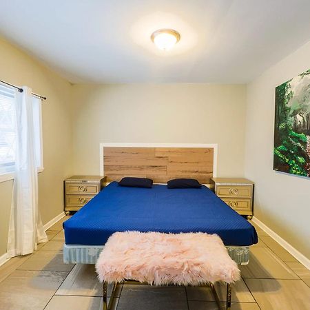 Large 6Br, 6 Bath In The City Of Niagara Falls Zewnętrze zdjęcie