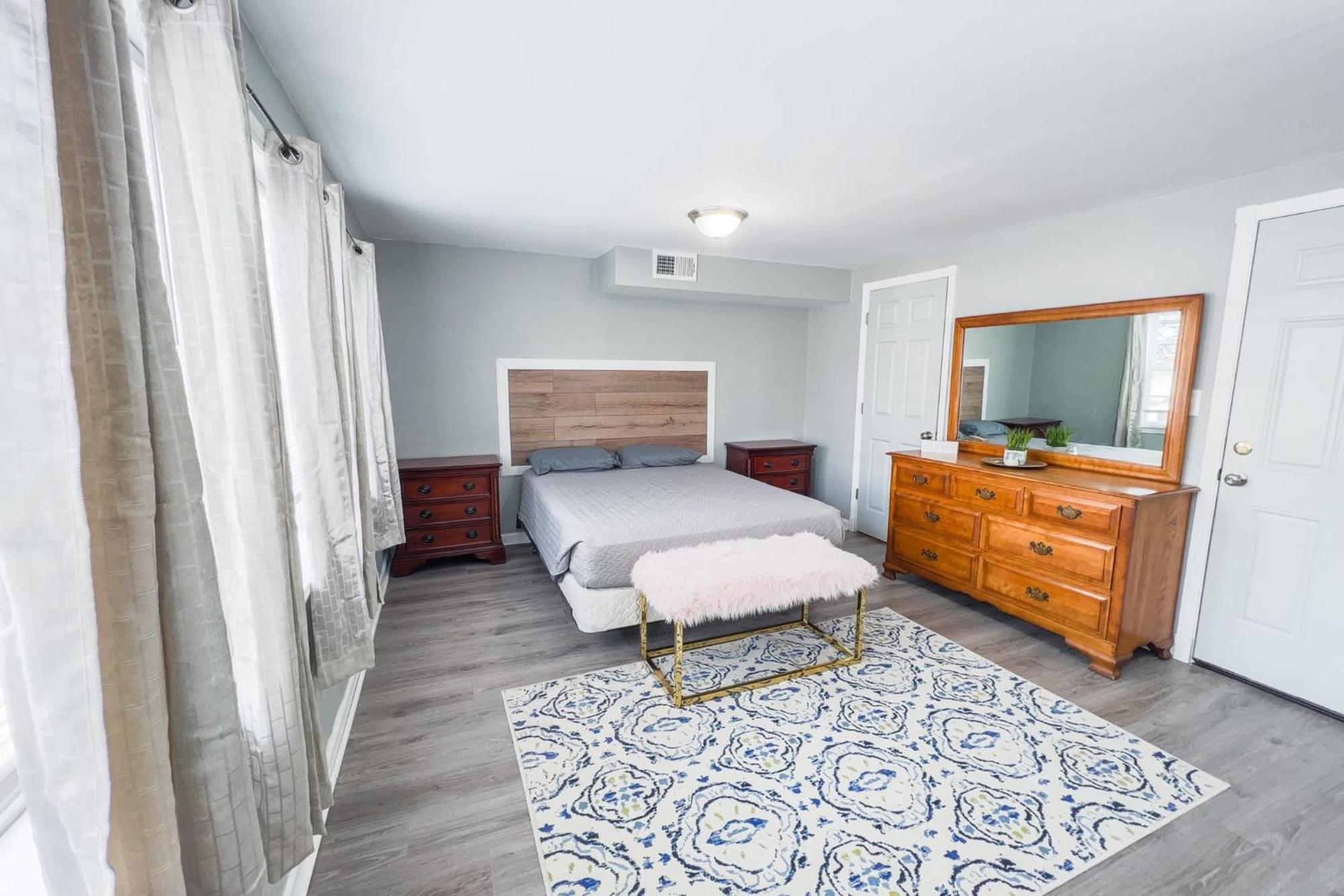 Large 6Br, 6 Bath In The City Of Niagara Falls Zewnętrze zdjęcie