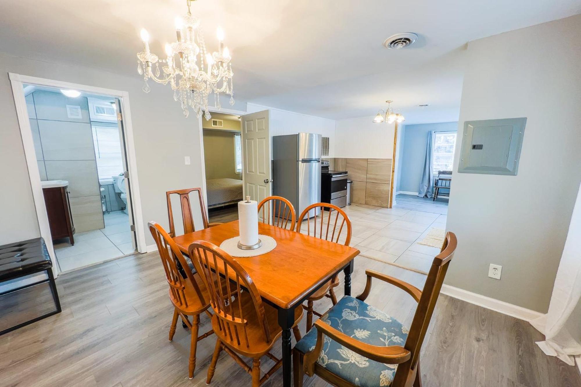 Large 6Br, 6 Bath In The City Of Niagara Falls Zewnętrze zdjęcie