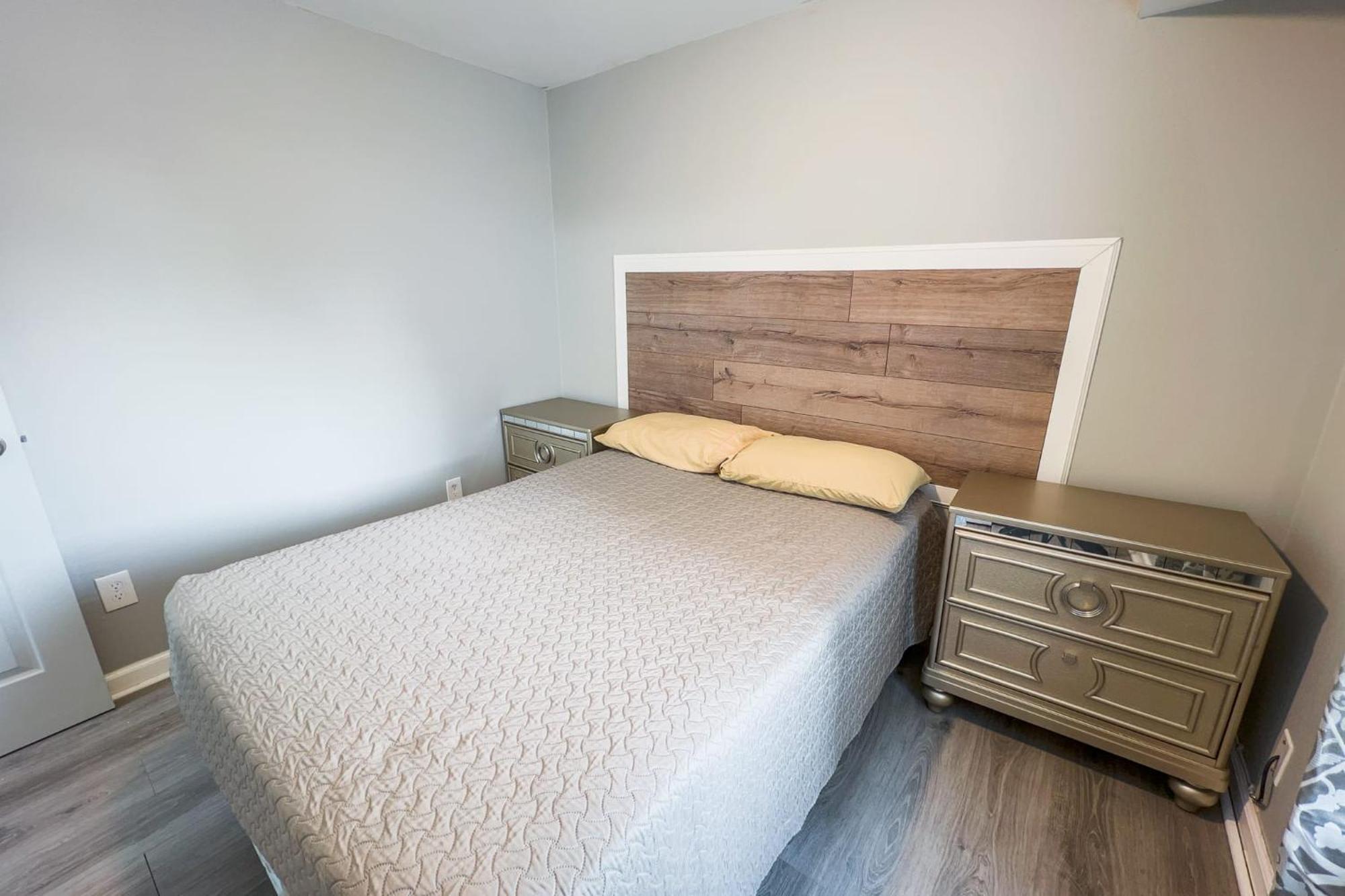 Large 6Br, 6 Bath In The City Of Niagara Falls Zewnętrze zdjęcie