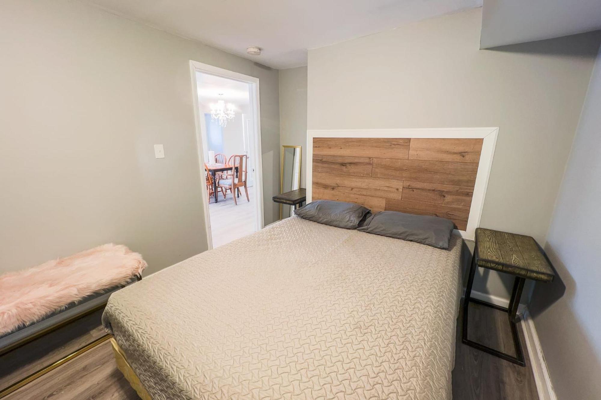 Large 6Br, 6 Bath In The City Of Niagara Falls Zewnętrze zdjęcie