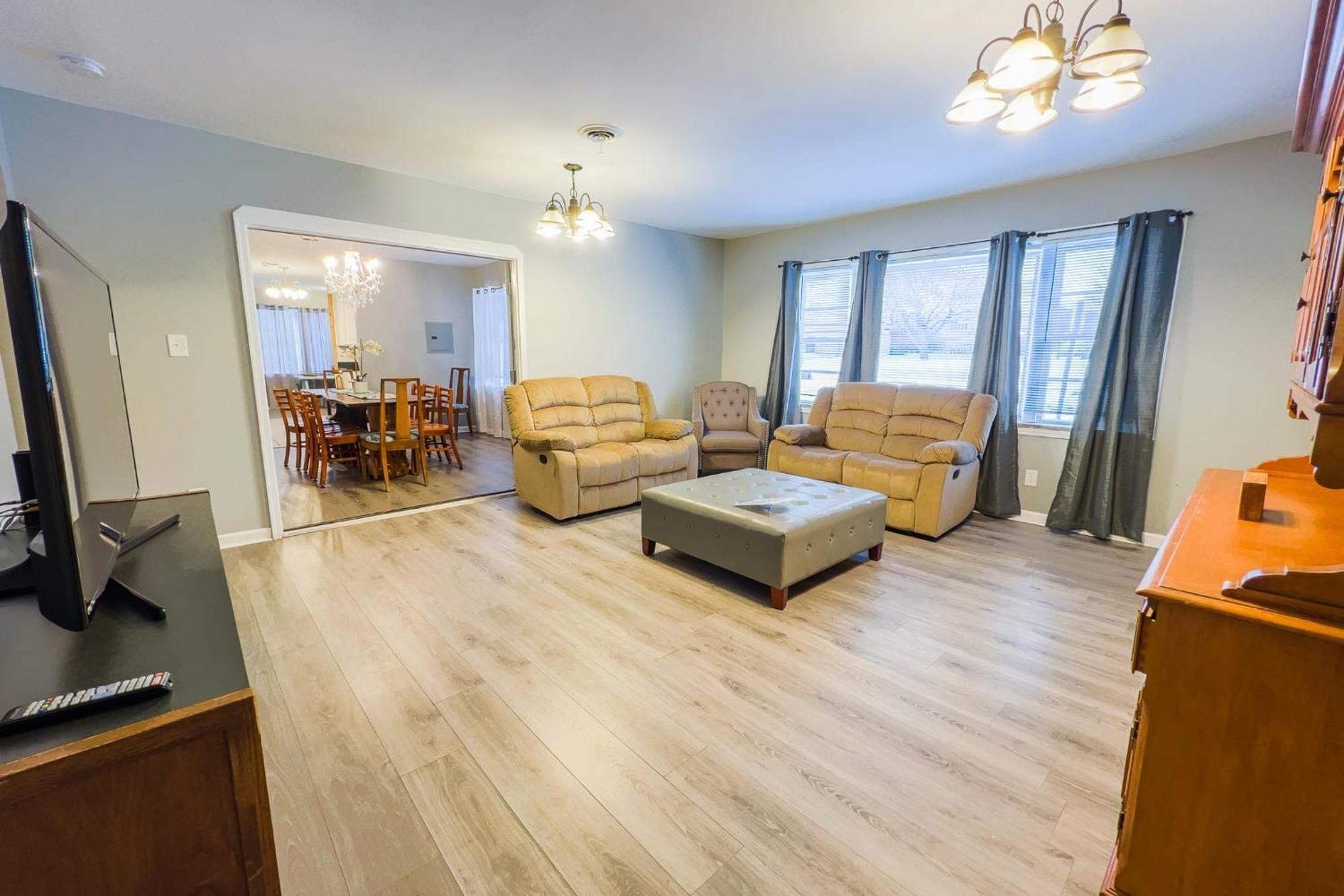 Large 6Br, 6 Bath In The City Of Niagara Falls Zewnętrze zdjęcie