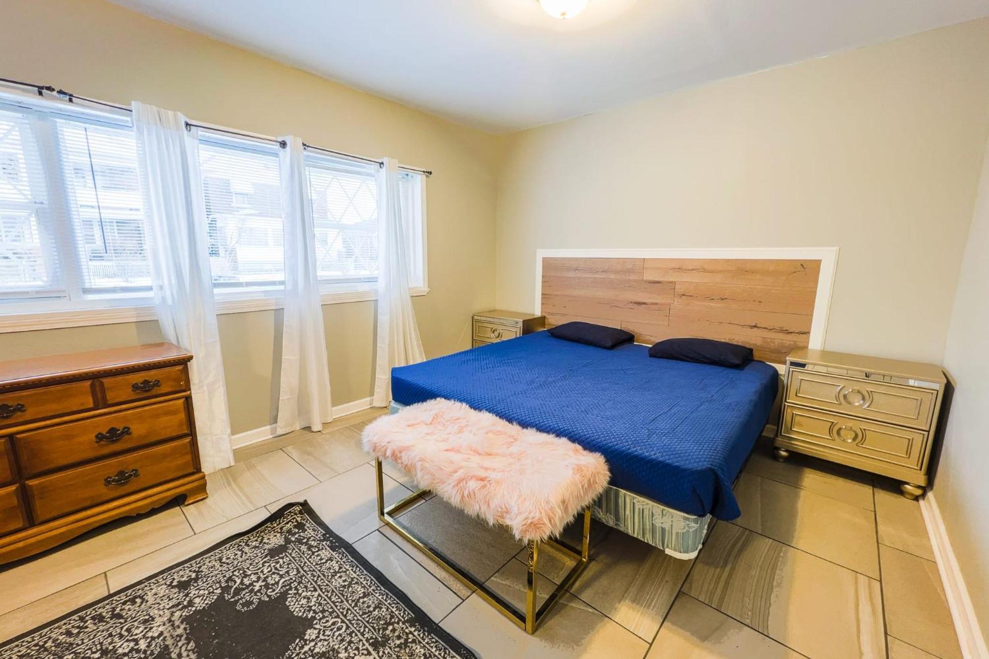 Large 6Br, 6 Bath In The City Of Niagara Falls Zewnętrze zdjęcie